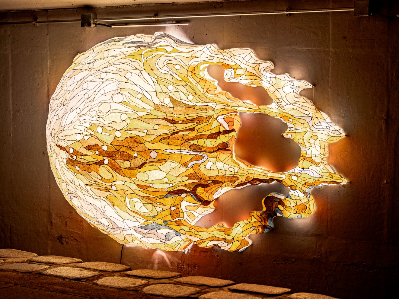 전스튜디오_어제본 달_01